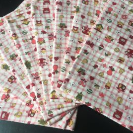 petits motifs vichy rose