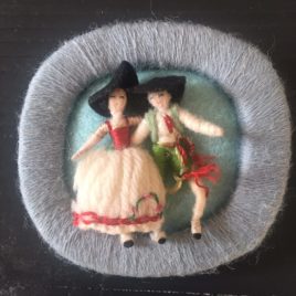 broche miniatures