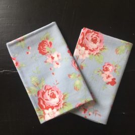 roses et bleu