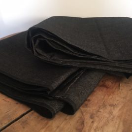 toile noire rayée blanche aperçu