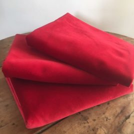 velours rouge aperçu