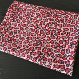 mini oeillets