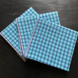 carreaux turquoise et bleus