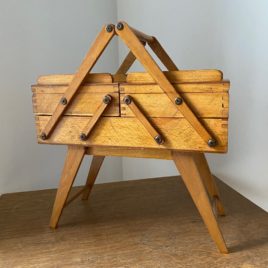 boite à couture pieds compas