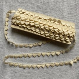 Petits cœurs écru